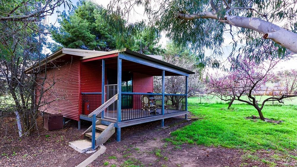 Hillview Farmstay