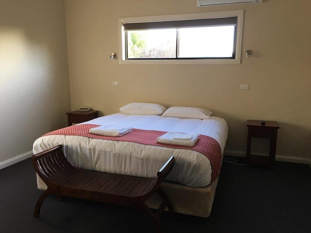 Hillview Farmstay